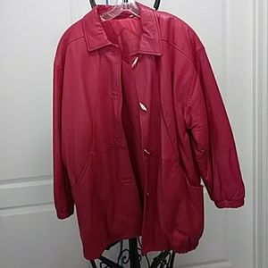 Oprah Winfrey guest author selling Red coat with g